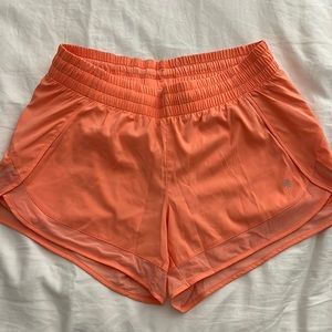 Athleta Mesh Racer Run Short
